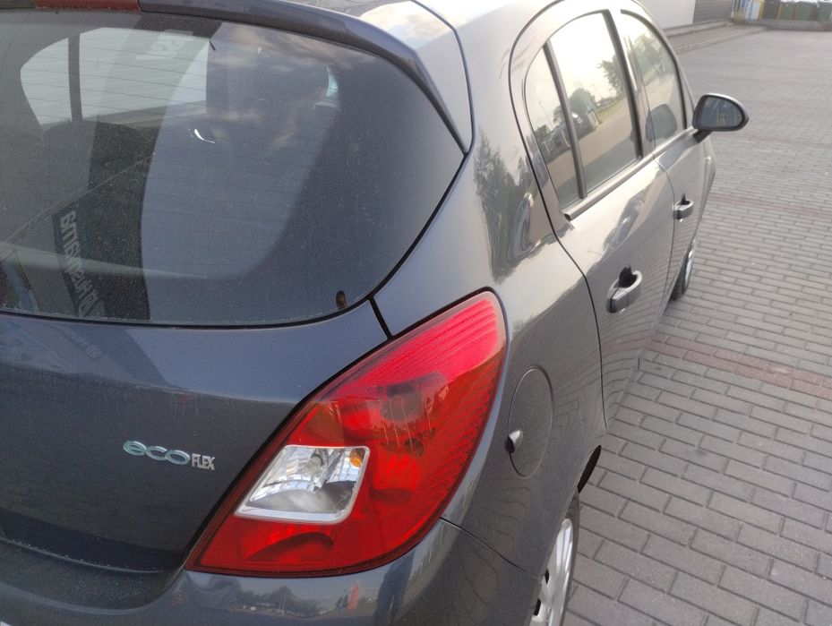 CORSA * 1,0 benzyna * Niski przebieg tylko 107.000 *