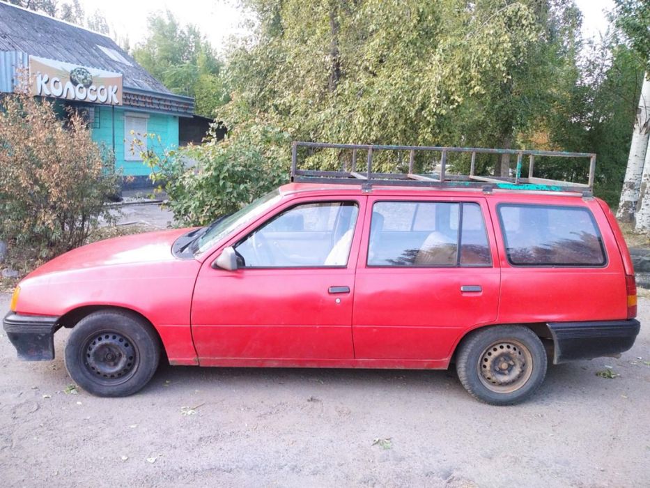 Опель Кадет караван