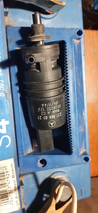 Моторчик для обмивання фар