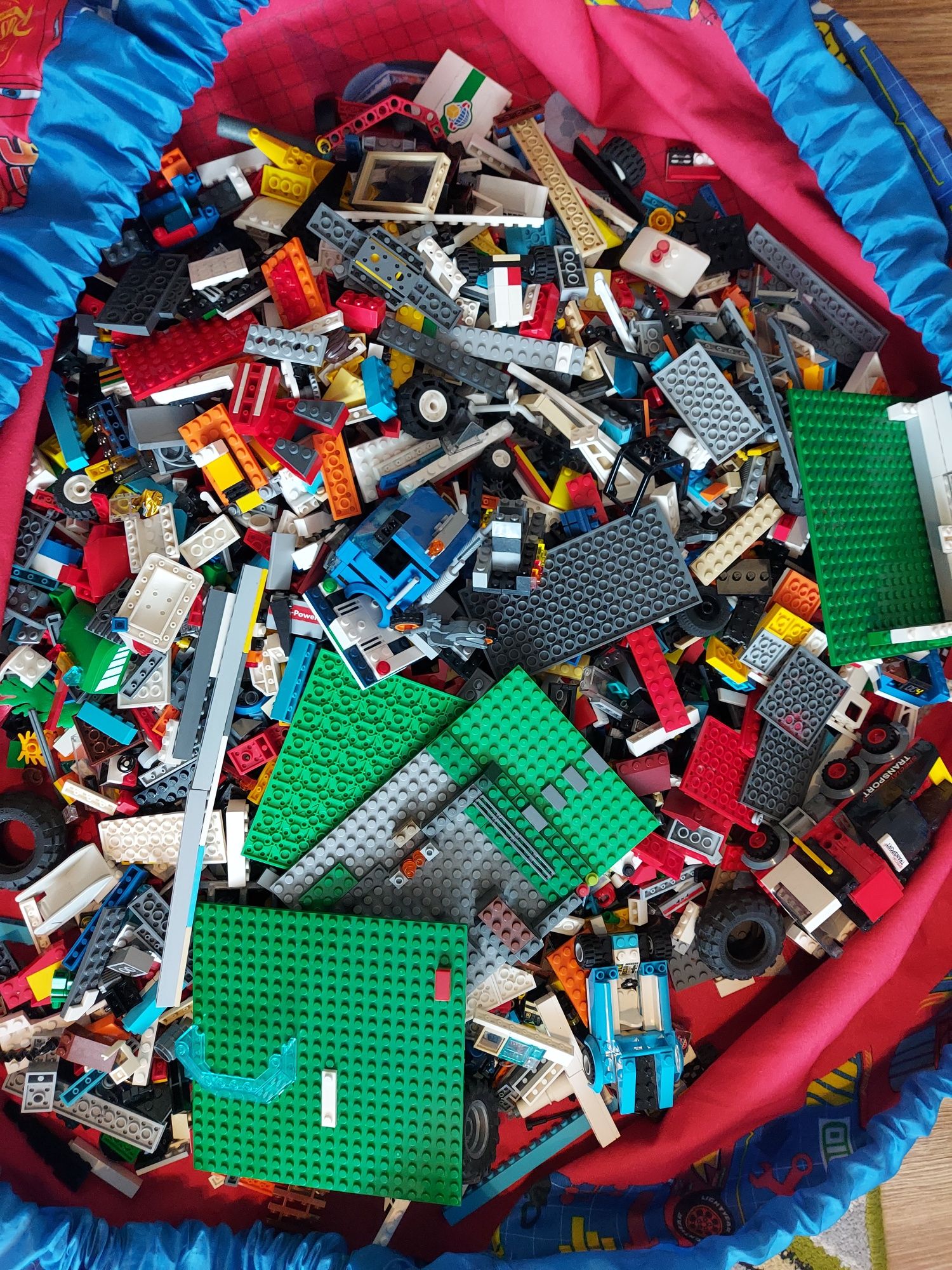 Mega olbrzymi zestaw Lego
