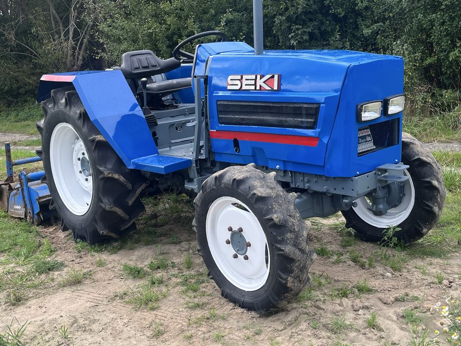 Iseki ciagnik traktor  337 33km 4x4 16 biegów glebogryzarka