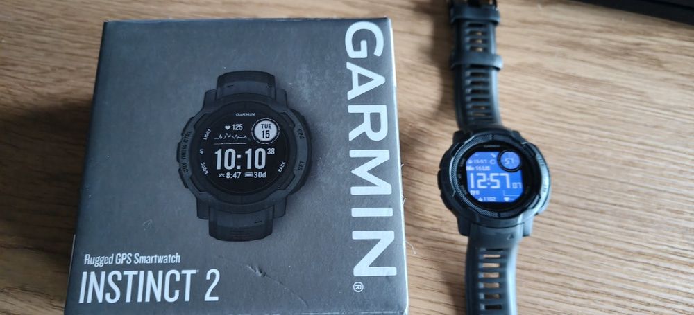 Garmin Instict 2