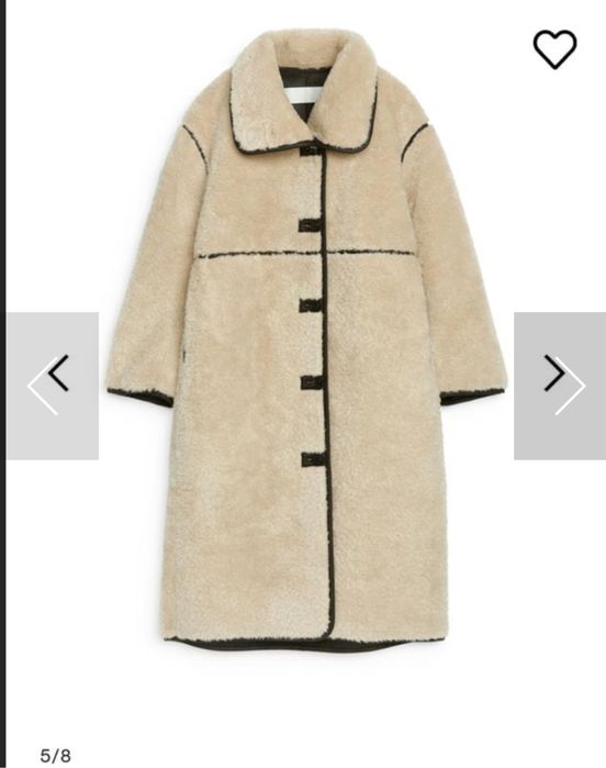 Хутряне пальто. Бренд ARKET .