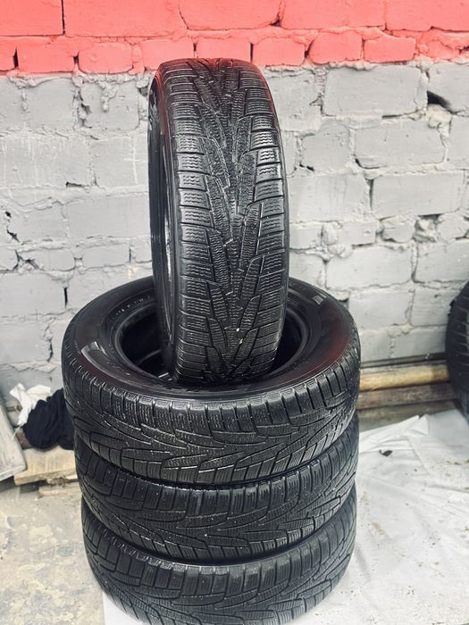 Продам зимнюю резину KUMHO 195/65 R15