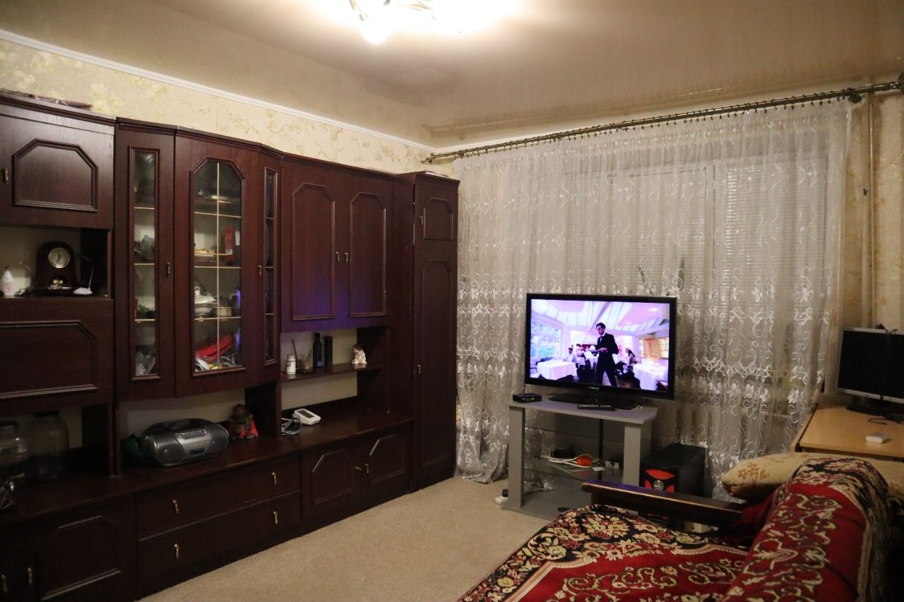 Продам 2 кВ 2/5 Виставка  вул.Перемоги Терміново Торг!