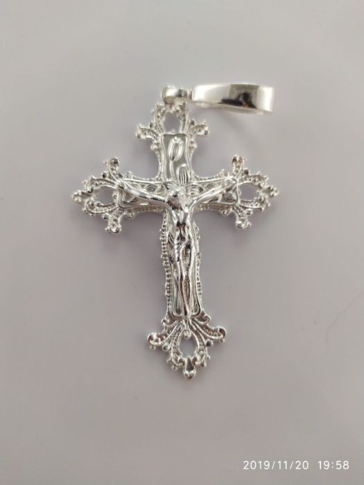 Duży krzyż  7/5 cm. 19 g. masywny męski z dużą zawieszką