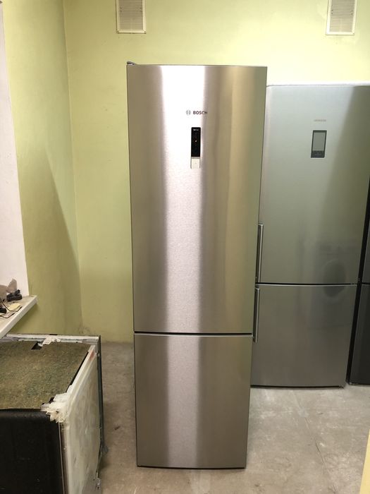 Холодильник Bosch KGN39XI41