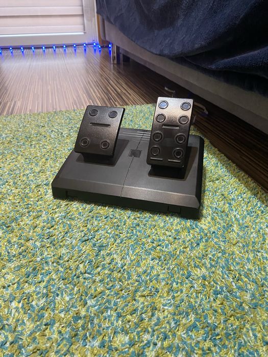 Kierownica logitech saitek