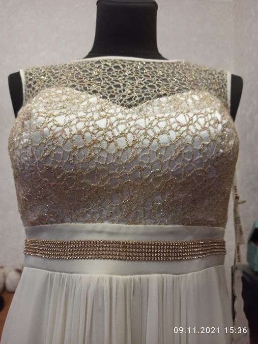 Продам нове плаття