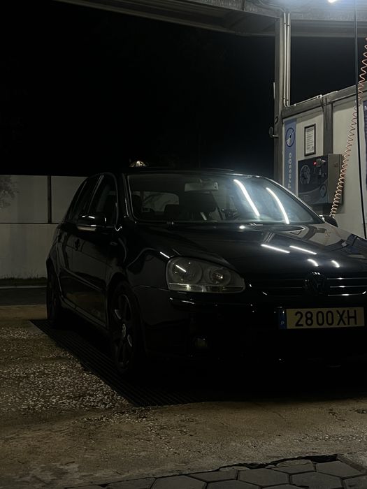 Golf V 2004 1.6 FSI