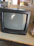 Televisão TOSHIBA a cores modelo 1400 RT