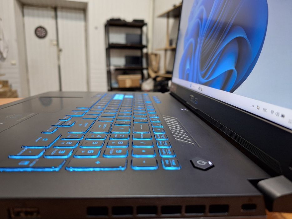 Asus TUF Gaming F17 FX707ZC-ES53 i5-12500H RTX 3050 4Gb 16/512