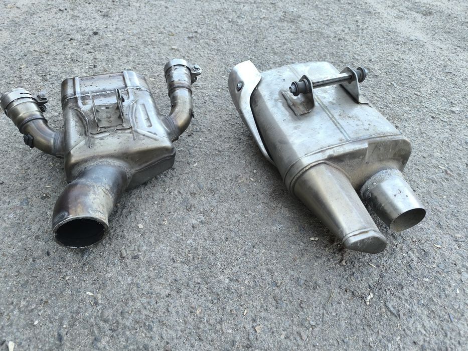 Глушник, прямоток акраповіч,acrapovic