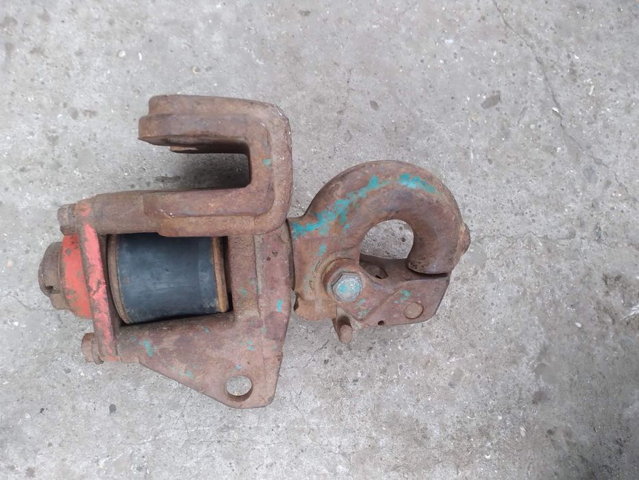 Крюк навісного мтз юмз т-150