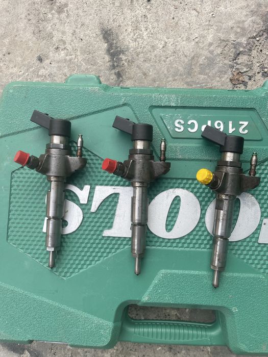 Форсунки в гарному стані Citroen Berlingo 1.6