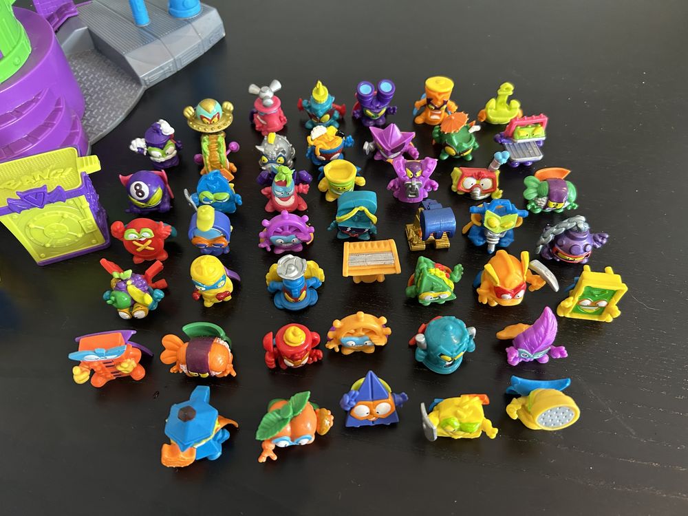 Super Zings laboratorium doktora K + 45 figurek