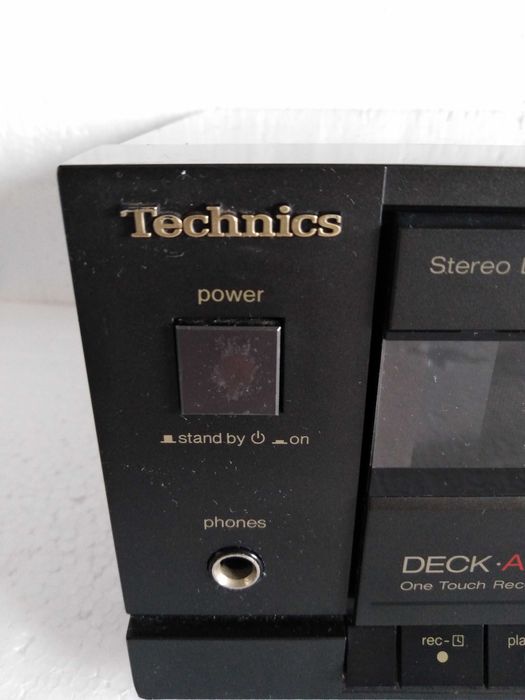 Leitor de Cassetes Duplo Technics RS-T130