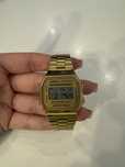 Zegarek zloty casio vintage