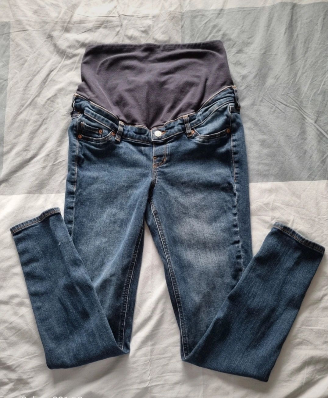Jeansy ciążowe H&M