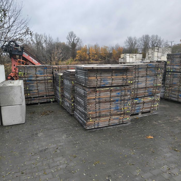 Drewniane blaty produkcyjne 140x120x5