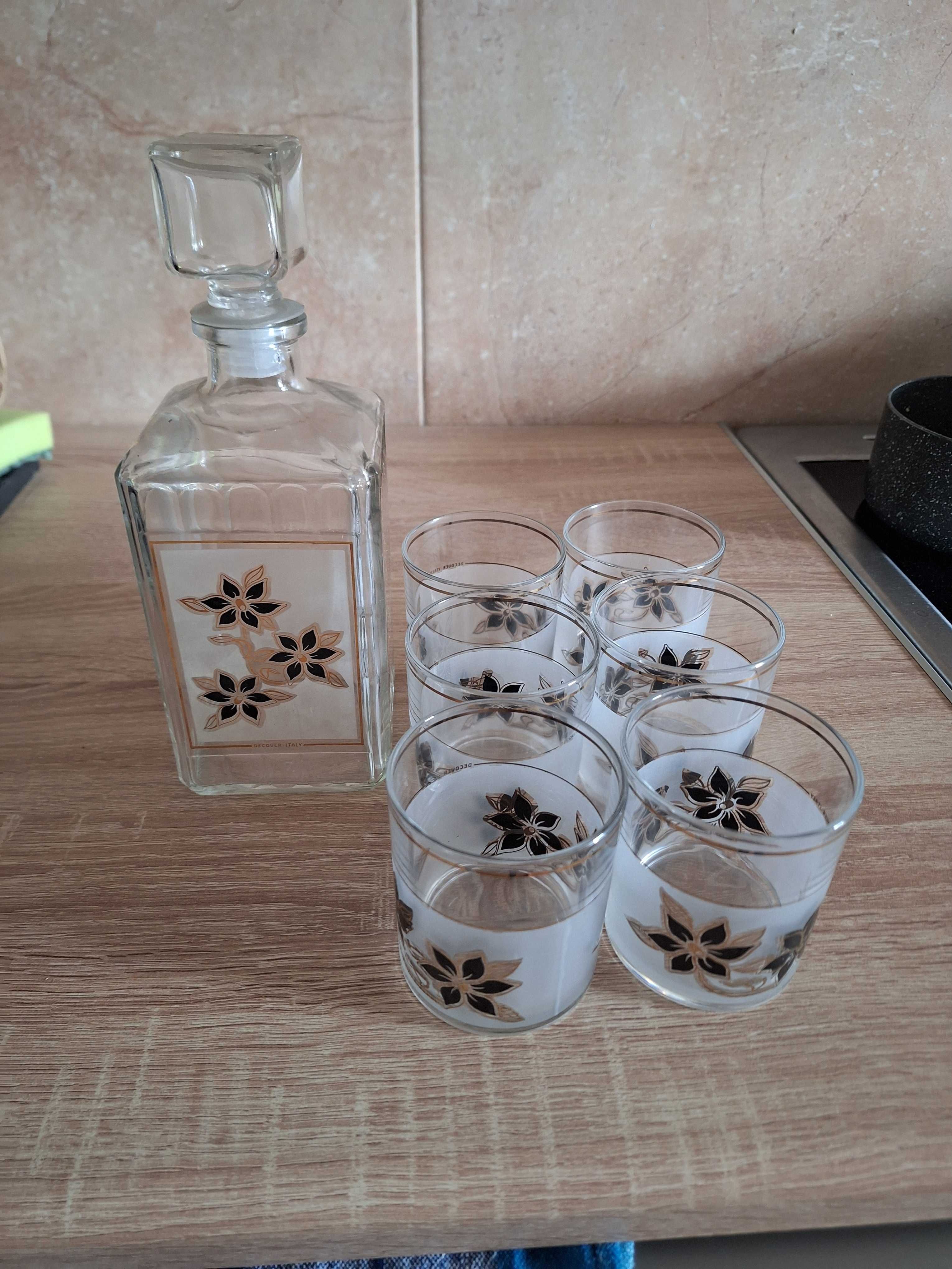Zestaw 6 szklanek plus butelka do whisky