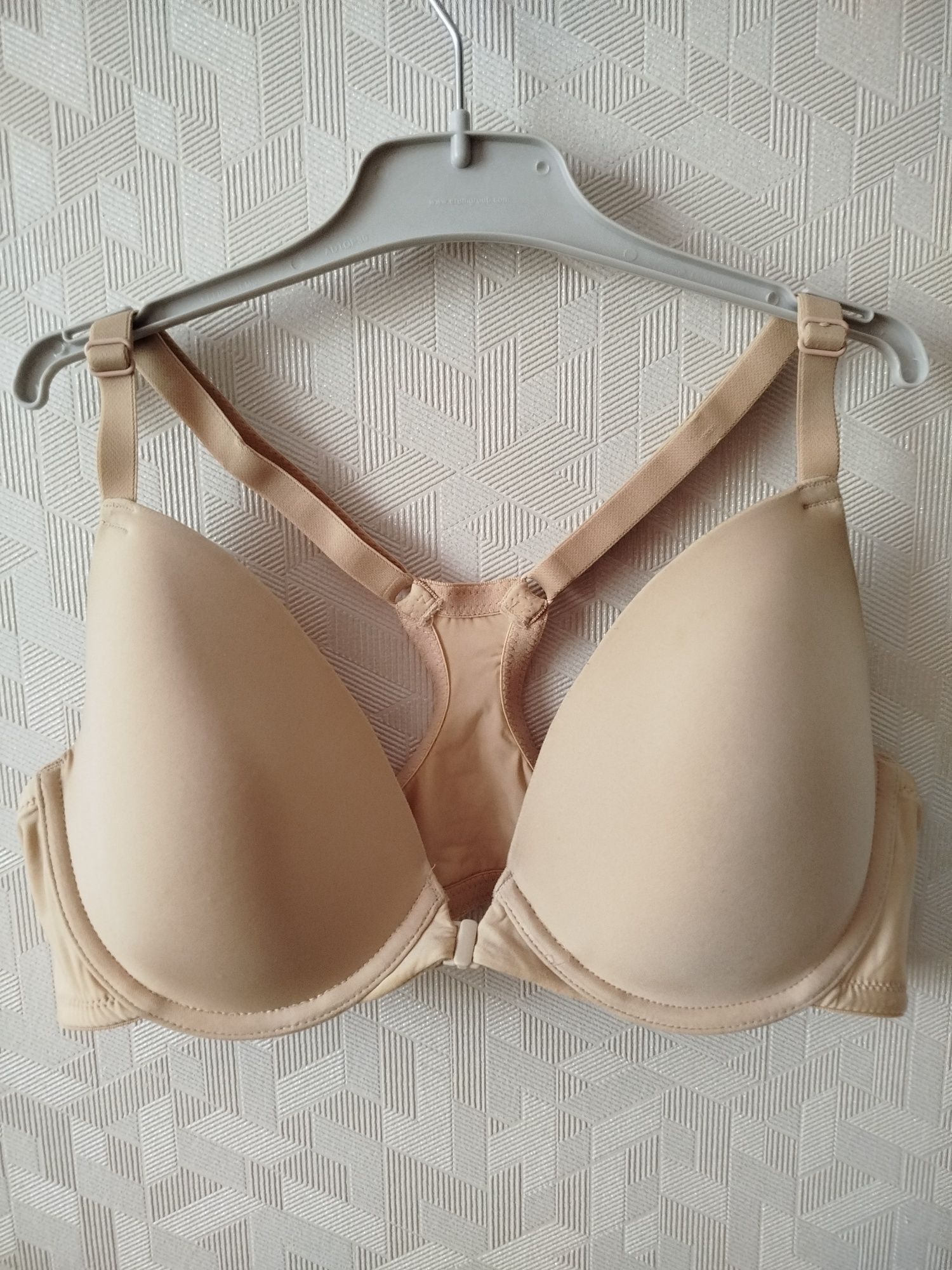 Biustonosz 85/ 100 B