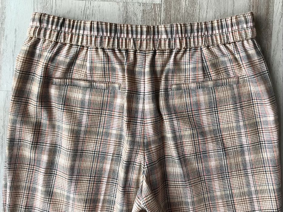 Calças curtas axadrezadas (Massimo Dutti, tamanho 40)