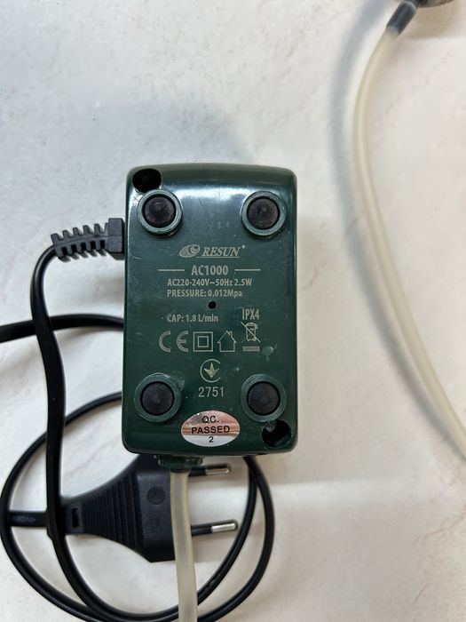 Продам б/у акваріум 30 літрів