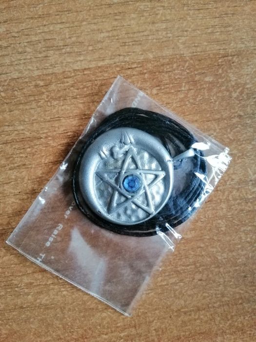 Новые украшения и обереги в косметичке из льна