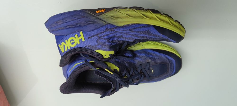 Hoka Speedgoat 5 tam. 42 2-3
