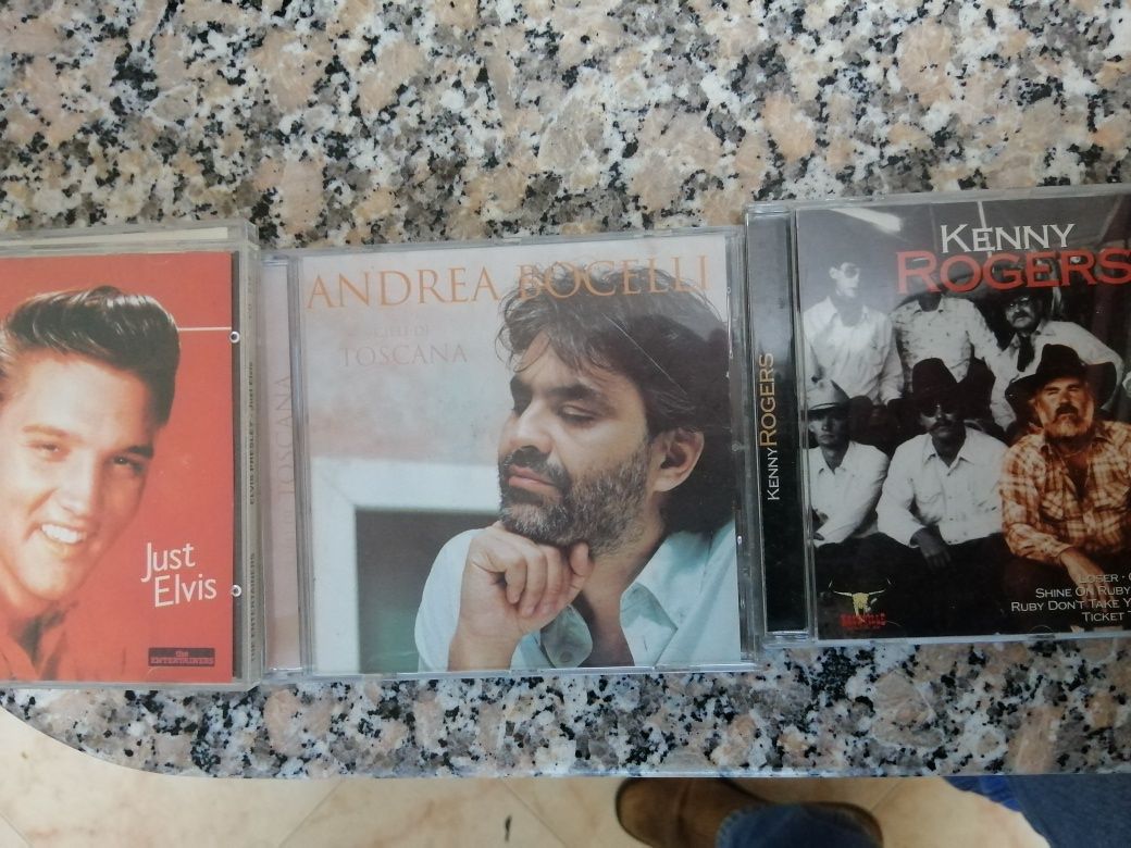 CD de vário tipo de música