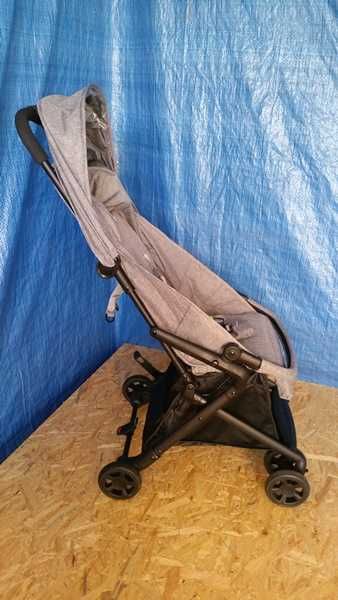 Ultra Lekki Wózek Spacerowy Cuggl Walnut spacerówka