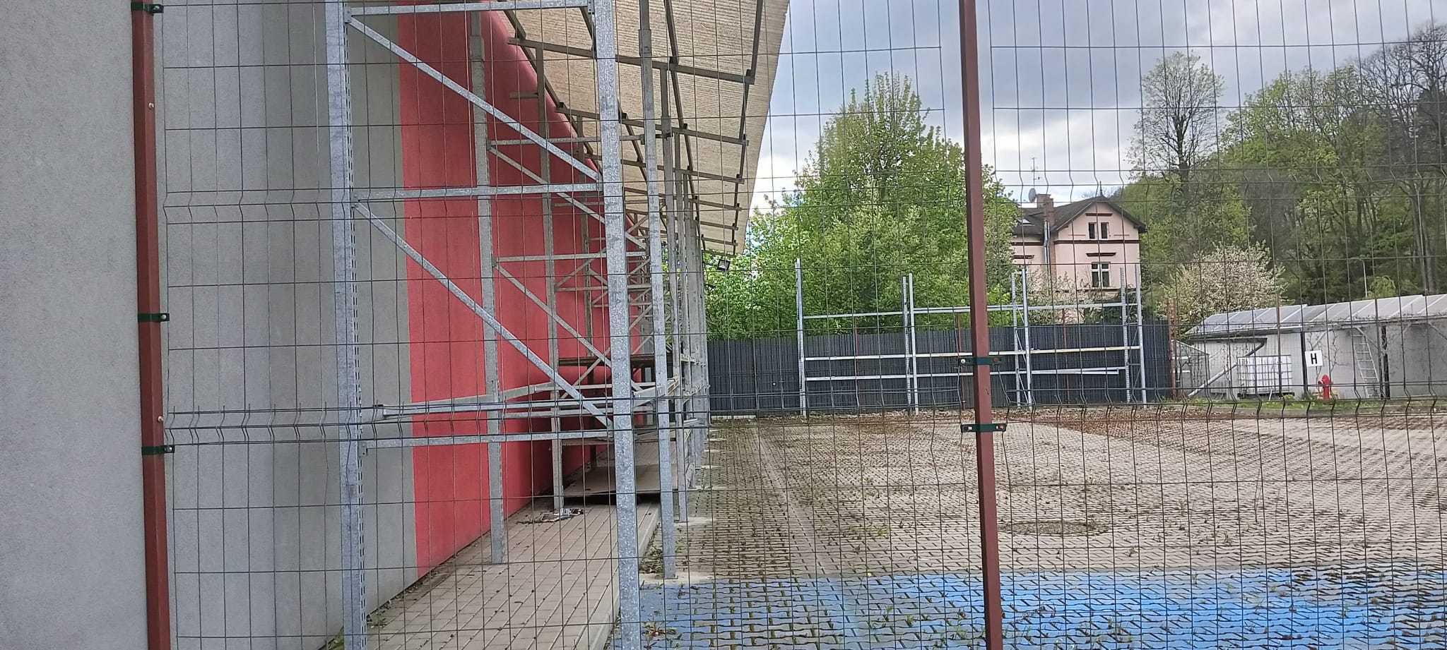 Regały ocynkowane zewnętrzne