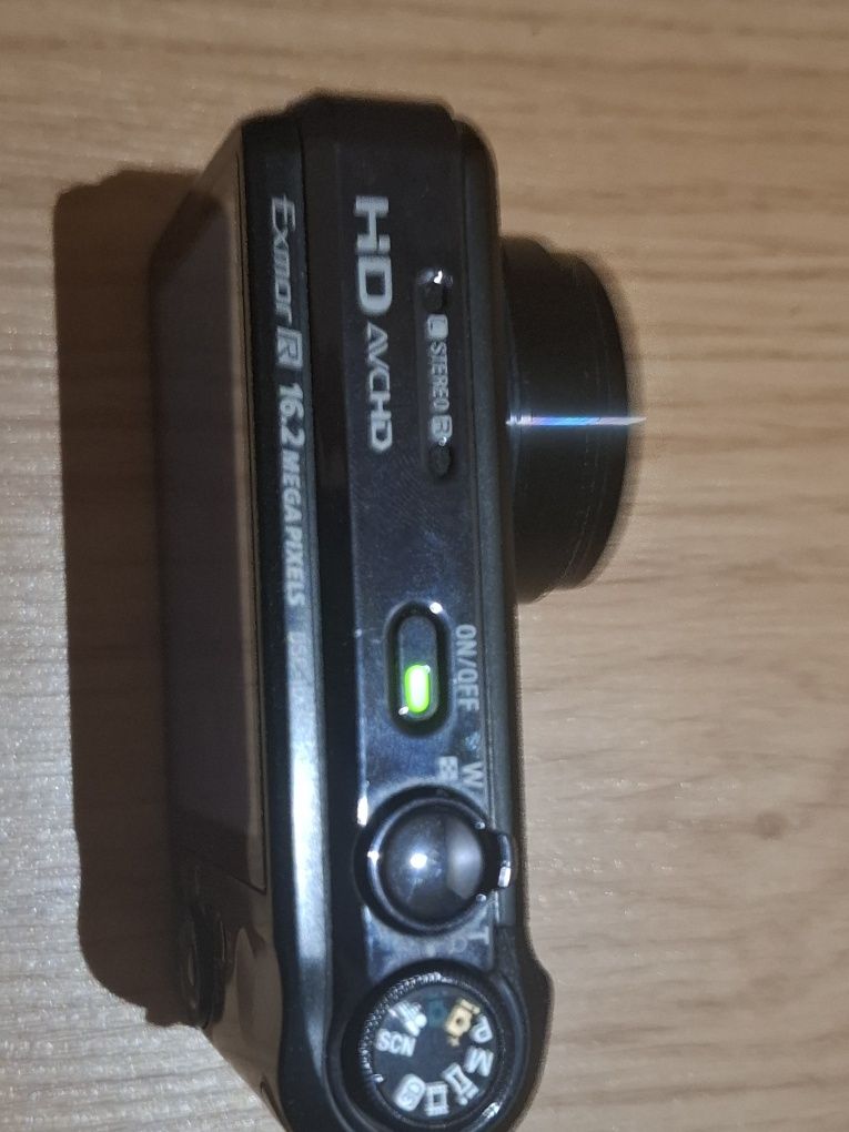 Aparat sony cyber-shot DSC-HX7V