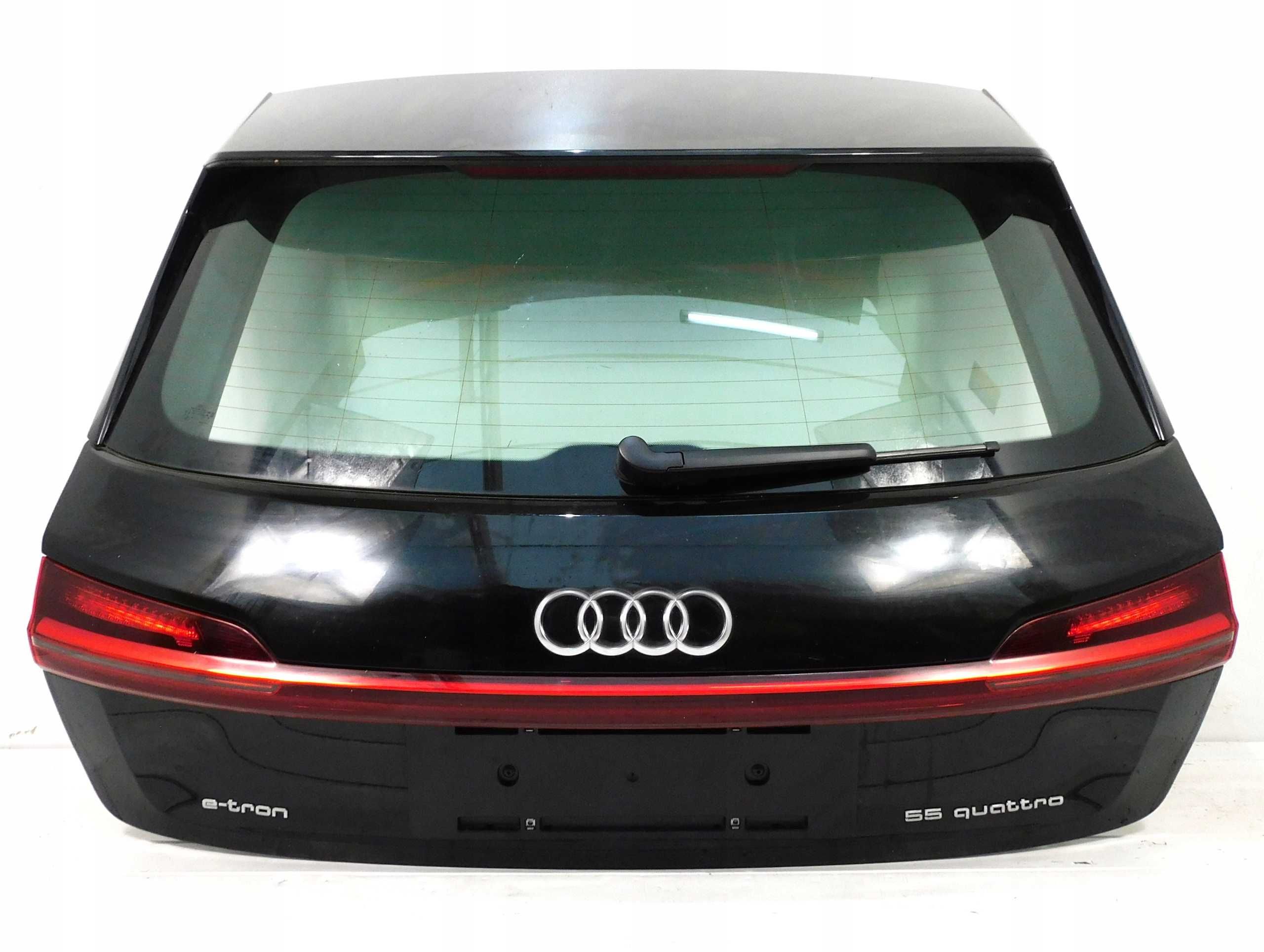 AUDI E-TRON 4KE Кришка багажника