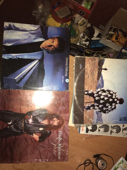 Виниловые пластинки Pink Floy-delicate sound of thunder,Rick James и