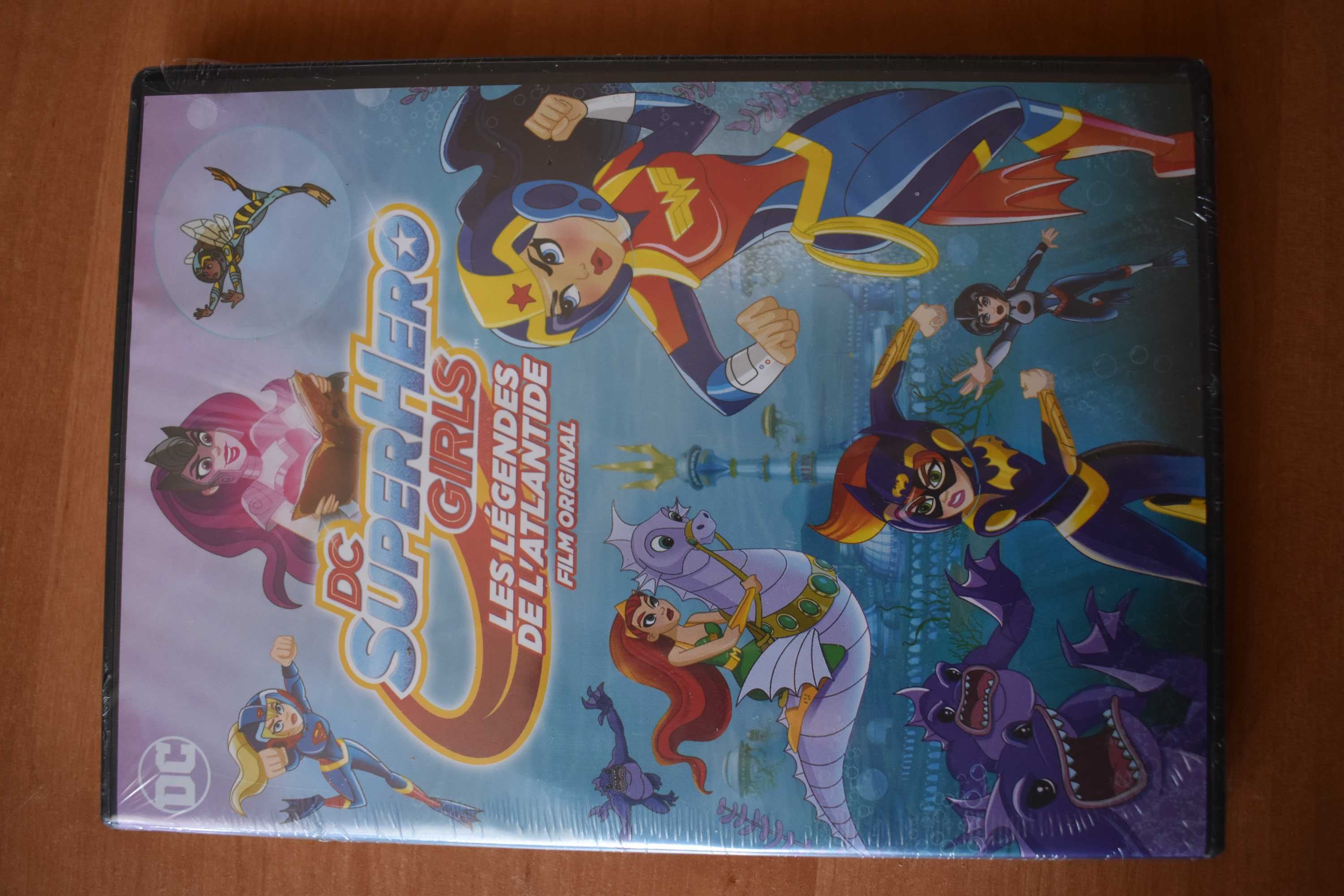 DC Super Hero Girls: Legendy Atlantydy [DVD]