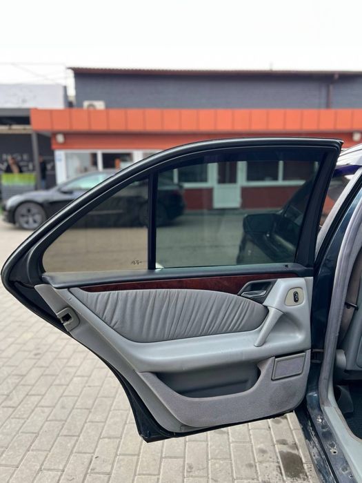 Продам Mercedes benz e430 w210 ГАЗ