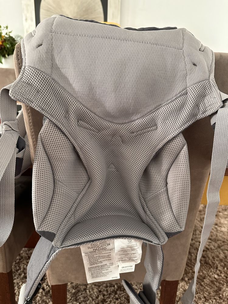 Ergobaby  Usado