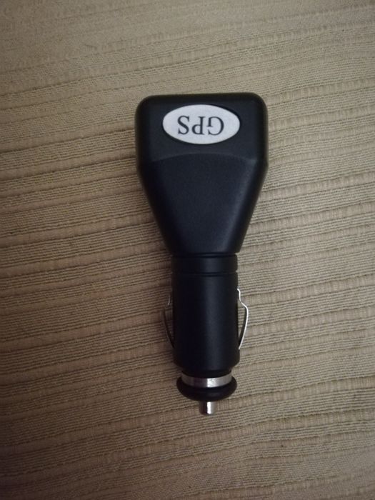 Carregadores, auriculares e suporte auto telemóvel