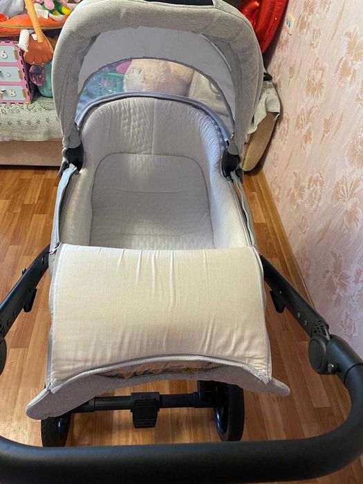 Продам дитячу коляску у відмінному стані