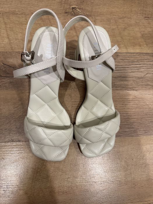 Босоніжки жіночі 36р