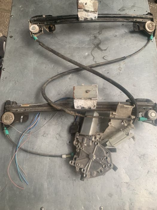 Склопідйомник Фрілендер