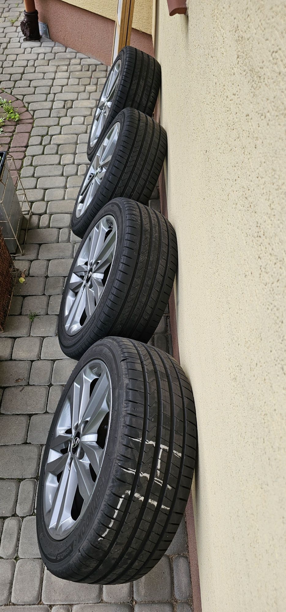 Koła hyundai 5x114.3 225/45r17 opony 2024r