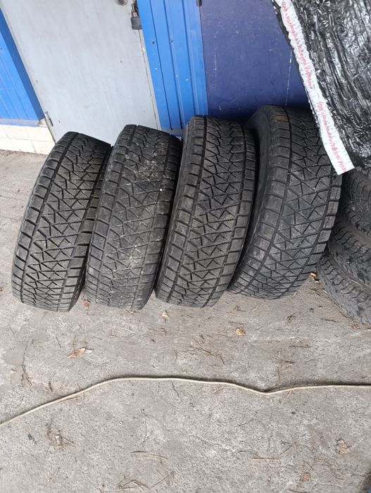 Кальоса Bridgestone Blizzak 285.70.17