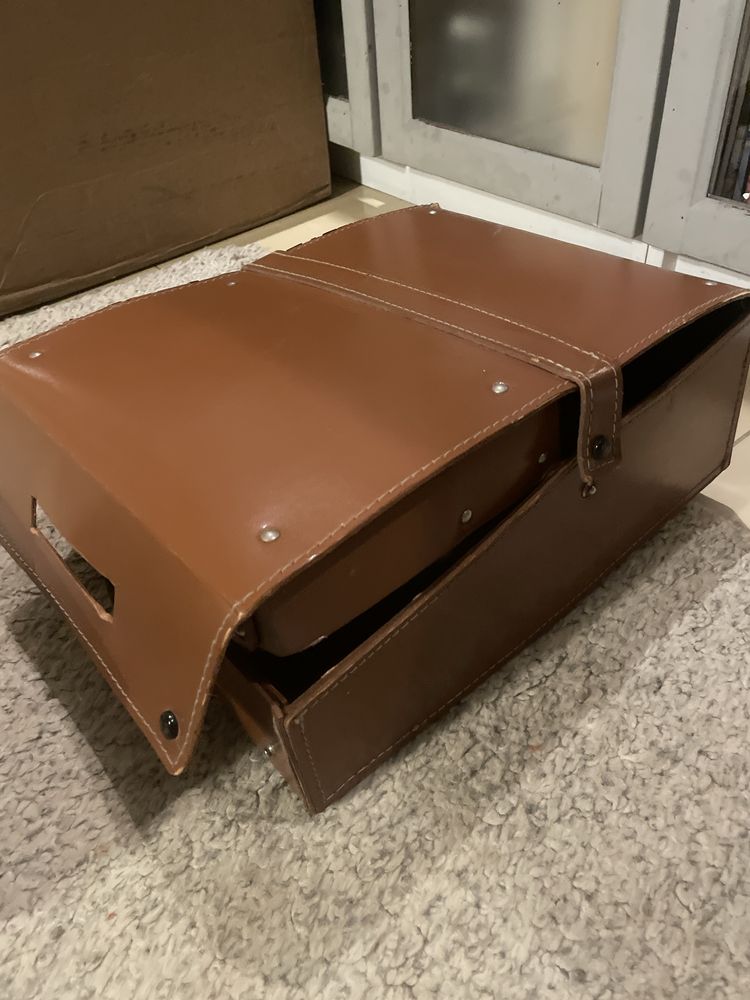 Projektor na klisze super 8