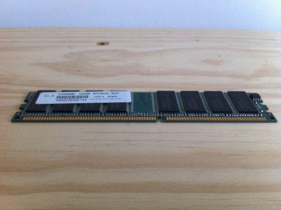 Memória RAM 256MB