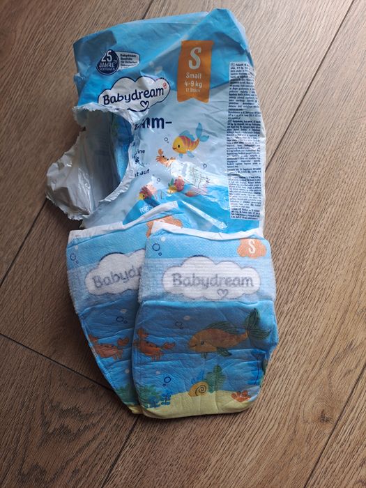 Pieluszki pampersy na basen do kąpieli 8 sztuk rozmiar S, Babydream