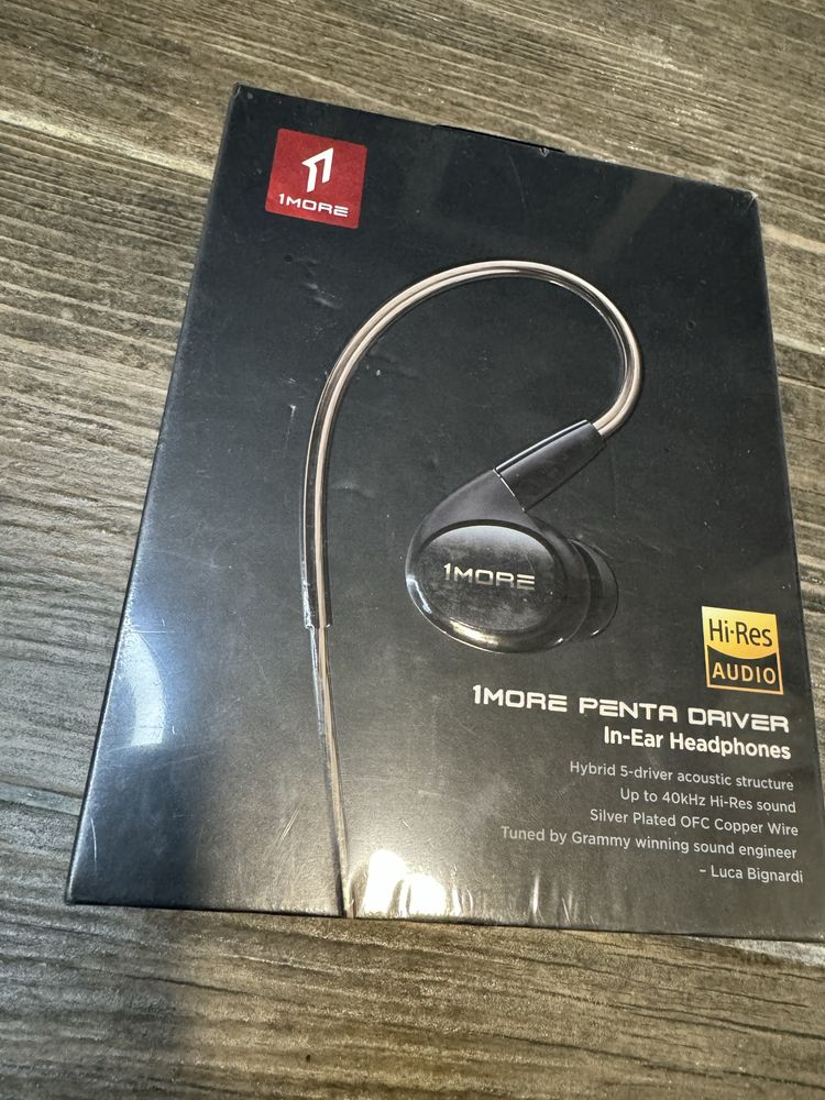 1More Penta Driver In-Ear Headphones P50 нові оригінал