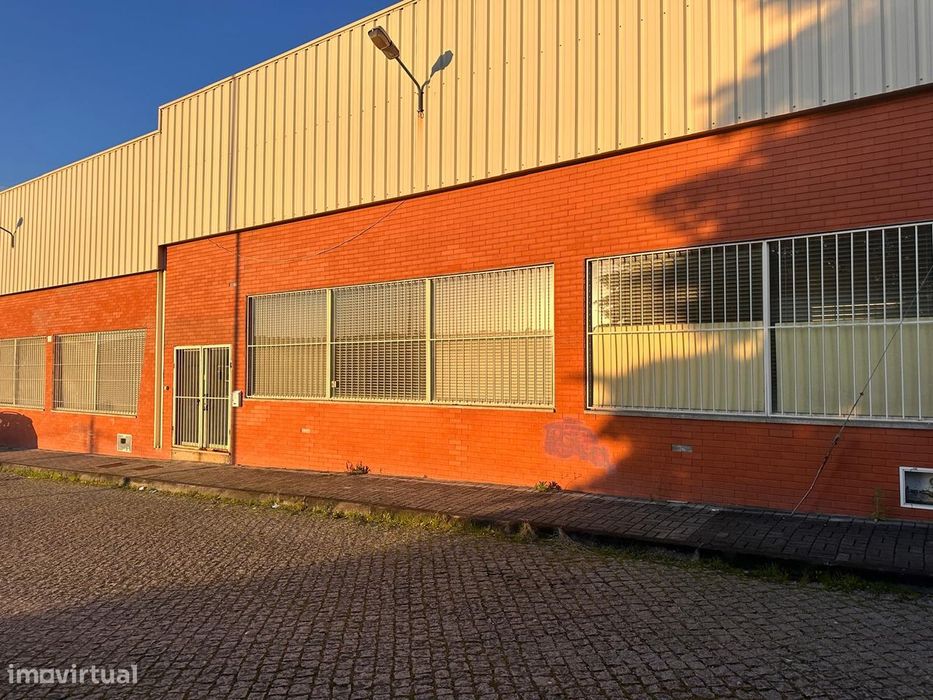 Armazém S. Pedro Cova - Gondomar